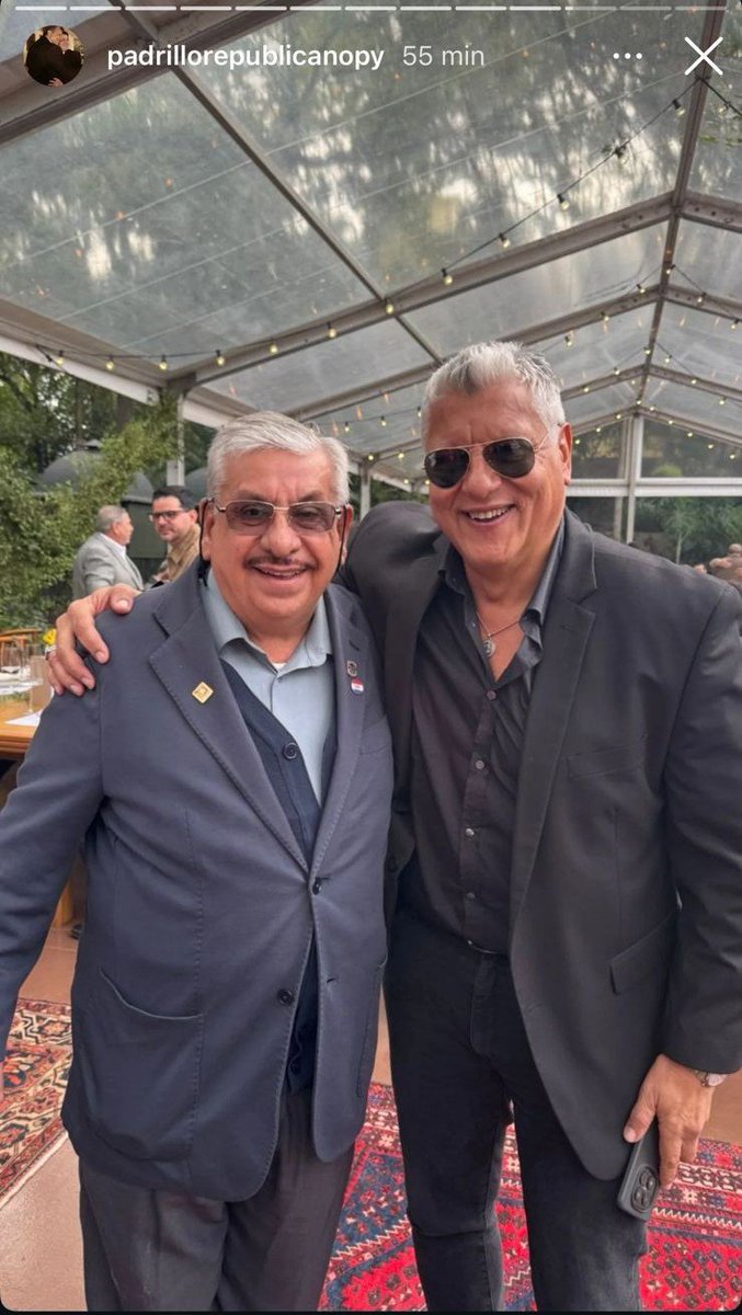 jfergo86's tweet photo. El Dr. FRETES en el cumple del lider. https://t.co/XaeRuAd2Xt