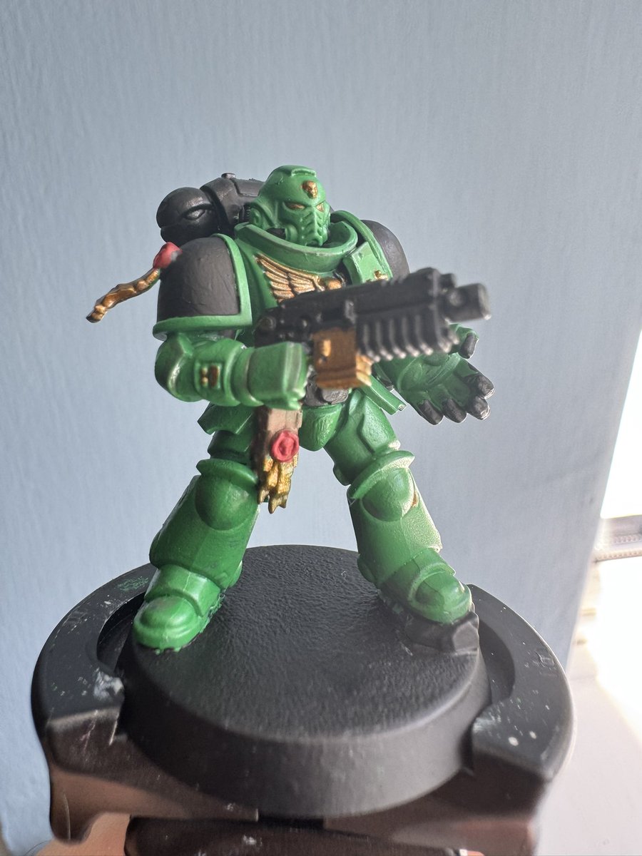 jp_requiem's tweet photo. Painted another warhammer fig https://t.co/KeHqrwbXBd