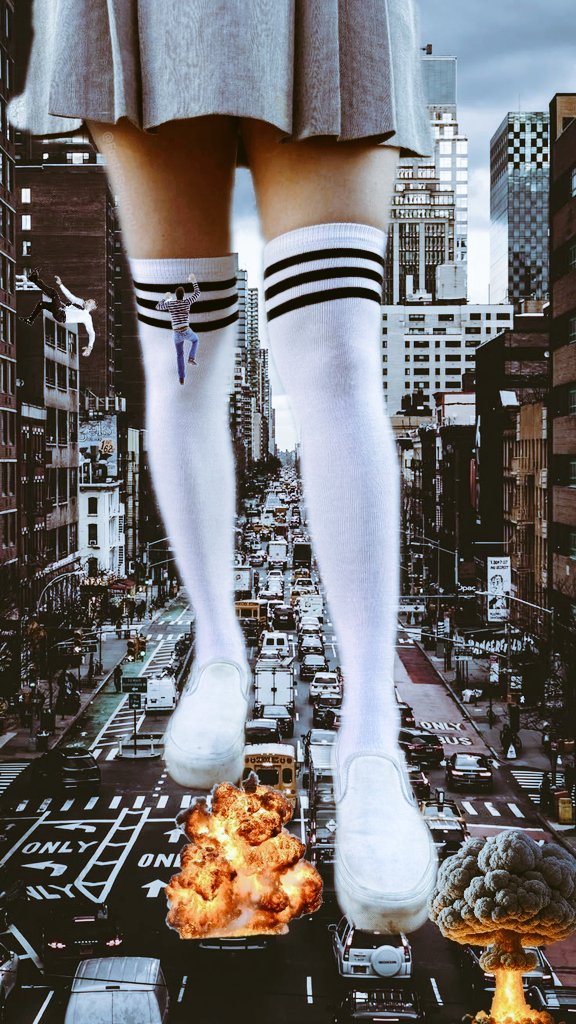 DavidWo66838896's tweet photo. @FootASpellOnU the queen is back with new knee high socks
To crushing the city
#Kneehighsocks #giantess #Platformvans #vansslipon
#Liltiny #skirt #goddess https://t.co/W57uY2HtYd