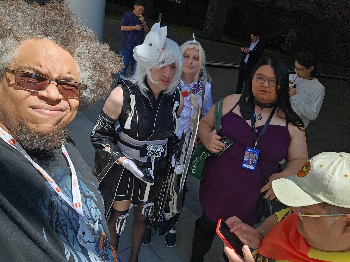 WearableSocks's tweet photo. Anime expo 2026 down! So glad I got to hangout with my friends, my mental needed this break and I will miss them so dearly https://t.co/c7EdGnpG1c
