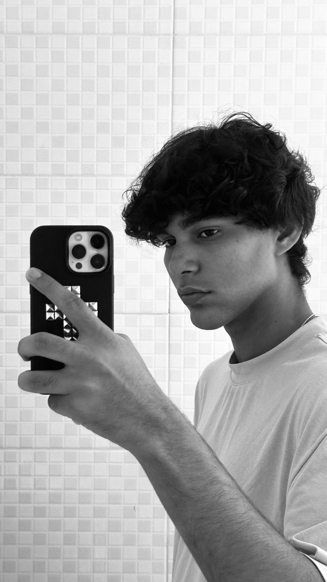 alejos 2.0 tweet media