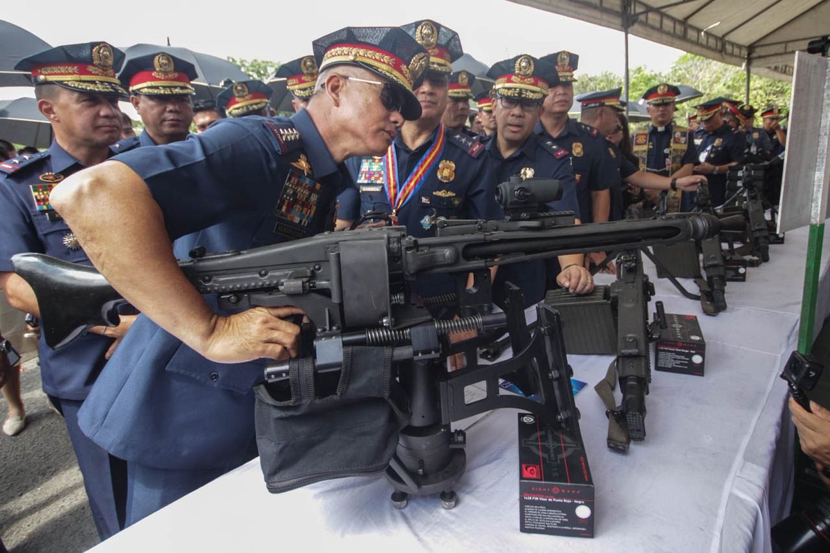 mrTurtleRacal's tweet photo. Its kinda funny how the PNP Maritime Group actually operates the MG-3 as its GPMG mounted on its fast boats https://t.co/V7KBlS1xl2