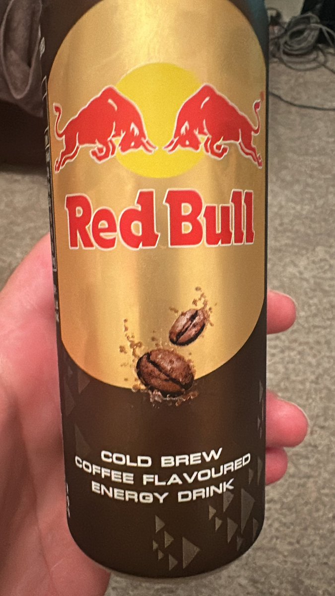 _GMac7's tweet photo. Time to get the caffeine in 🏴󠁧󠁢󠁥󠁮󠁧󠁿🦁🦁🦁
#england #redbull #coffee #ENGMEX https://t.co/7vSjcO4vjn