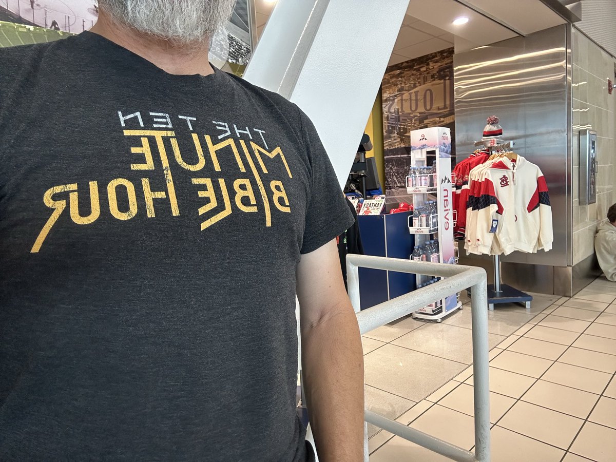 maxcap59's tweet photo. Sporting my TMBH shirt on travel day. Almost everyone looks to read it. No one comments on it (to me) 
@MattWhitmanTMBH https://t.co/nvRyZox0yb
