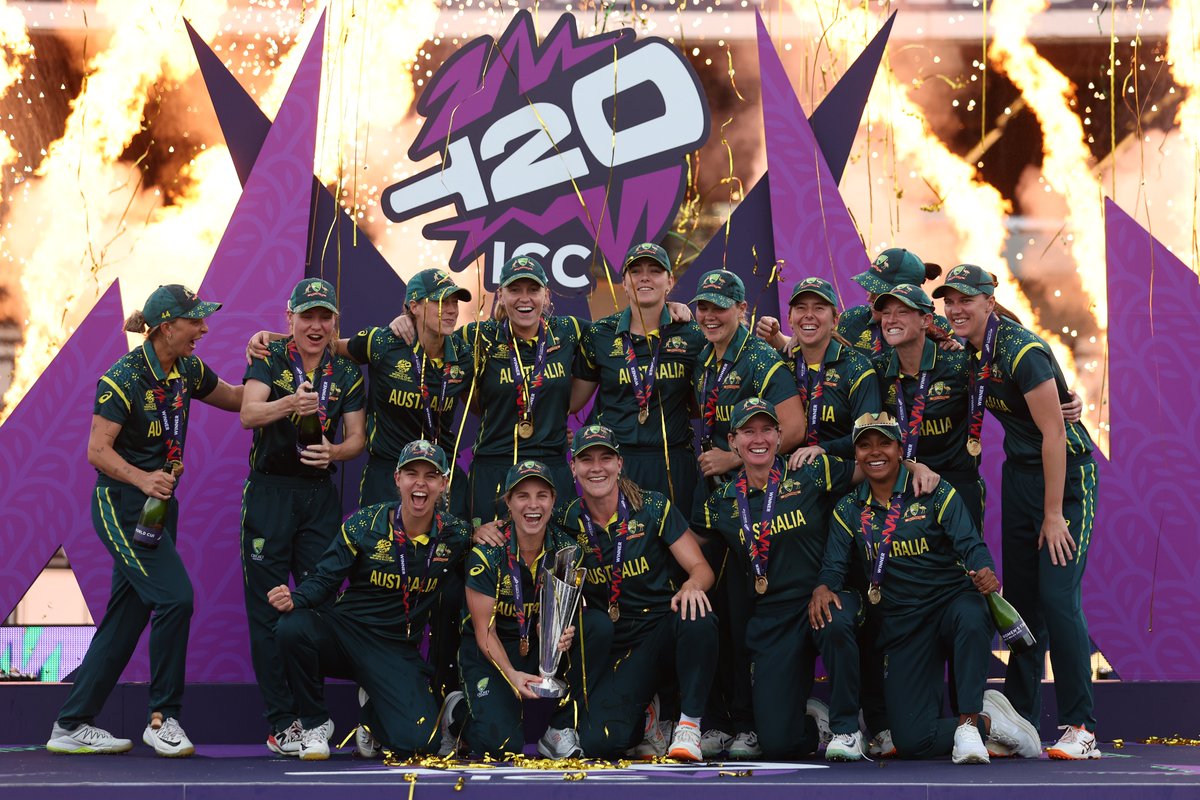 T20WorldCup's tweet photo. Sweet seventh Women’s #T20WorldCup for Australia 🏆 https://t.co/0EK28xUYeJ