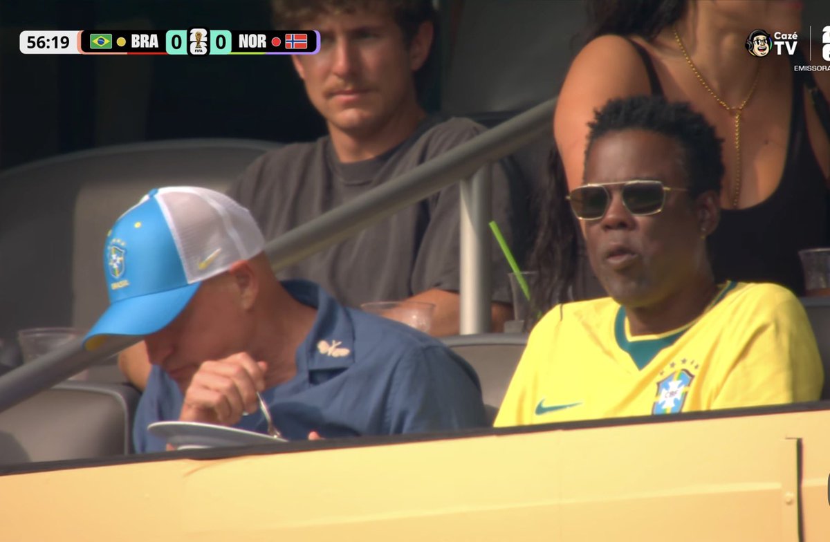 realmilgrauu's tweet photo. CHRIS ROCK É BRASILEIRO!! https://t.co/9MLtEHJwm2