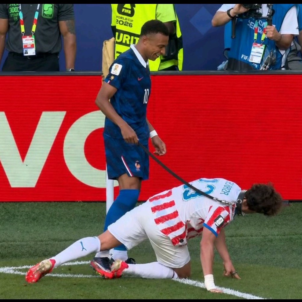 Mohnb3l3's tweet photo. @Miguel__Almiron @Albirroja 🤡🤡🤡🤡 https://t.co/AW3jkTElmn
