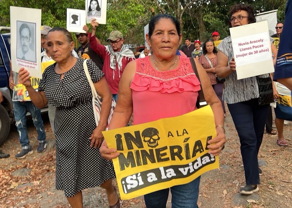 EdithAP_'s tweet photo. #NoALaMinería 

¡Despertemos #ElSalvador, despertemos! Ya no hay tiempo. https://t.co/ASrwtqKpZJ