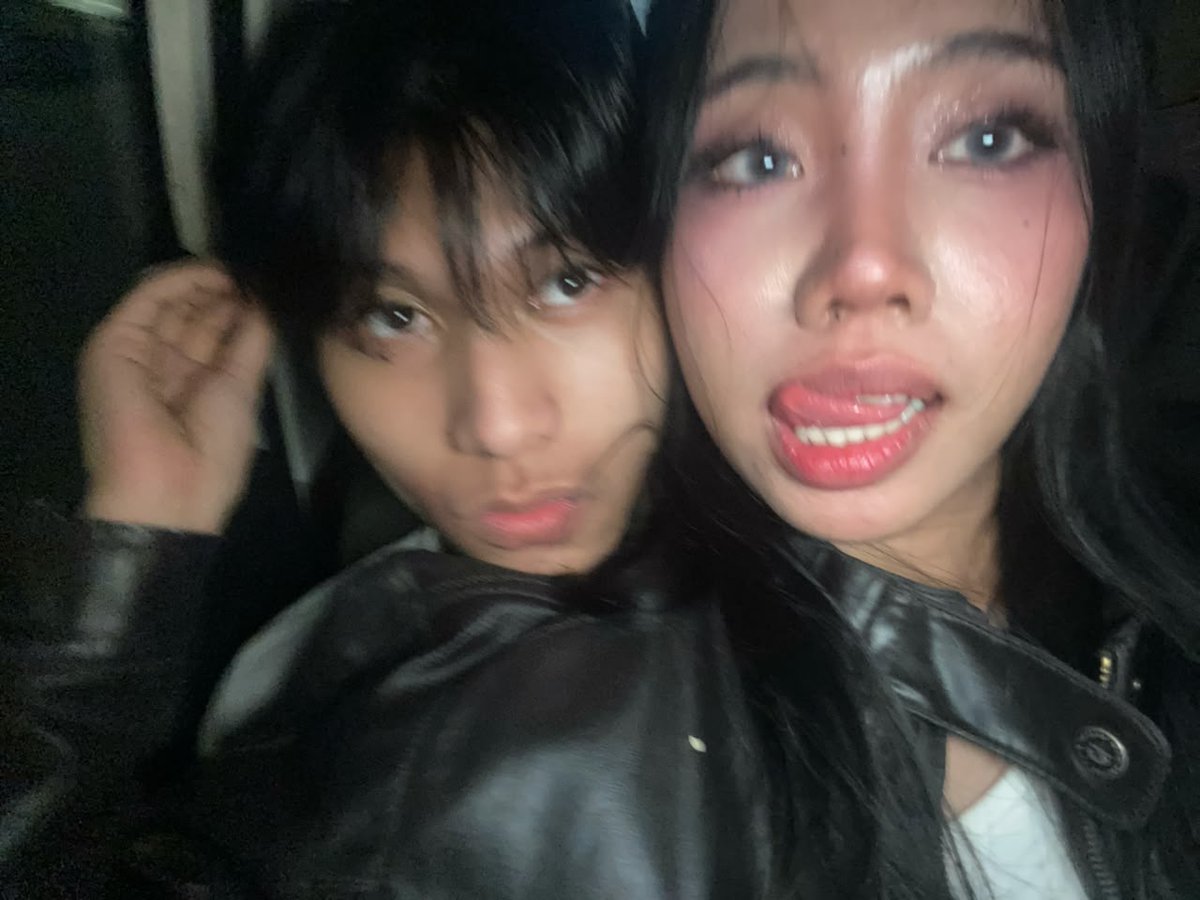 imakevvhmpr's tweet photo. mommy's good boy or wtvr they said https://t.co/tJkVJu0FNo