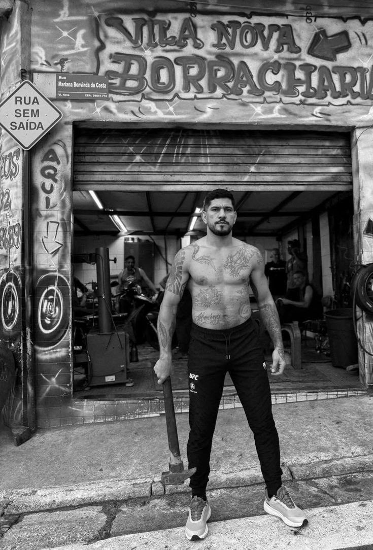 Leigodwrestling's tweet photo. Eu não quero ser eliminado pra Europeu de novo https://t.co/qwGxB8P1Fp