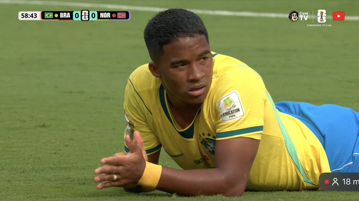 poptime's tweet photo. Segundos após entrar em campo, Endrick quase faz primeiro gol do Brasil contra Noruega. https://t.co/9WYTl4bCzh