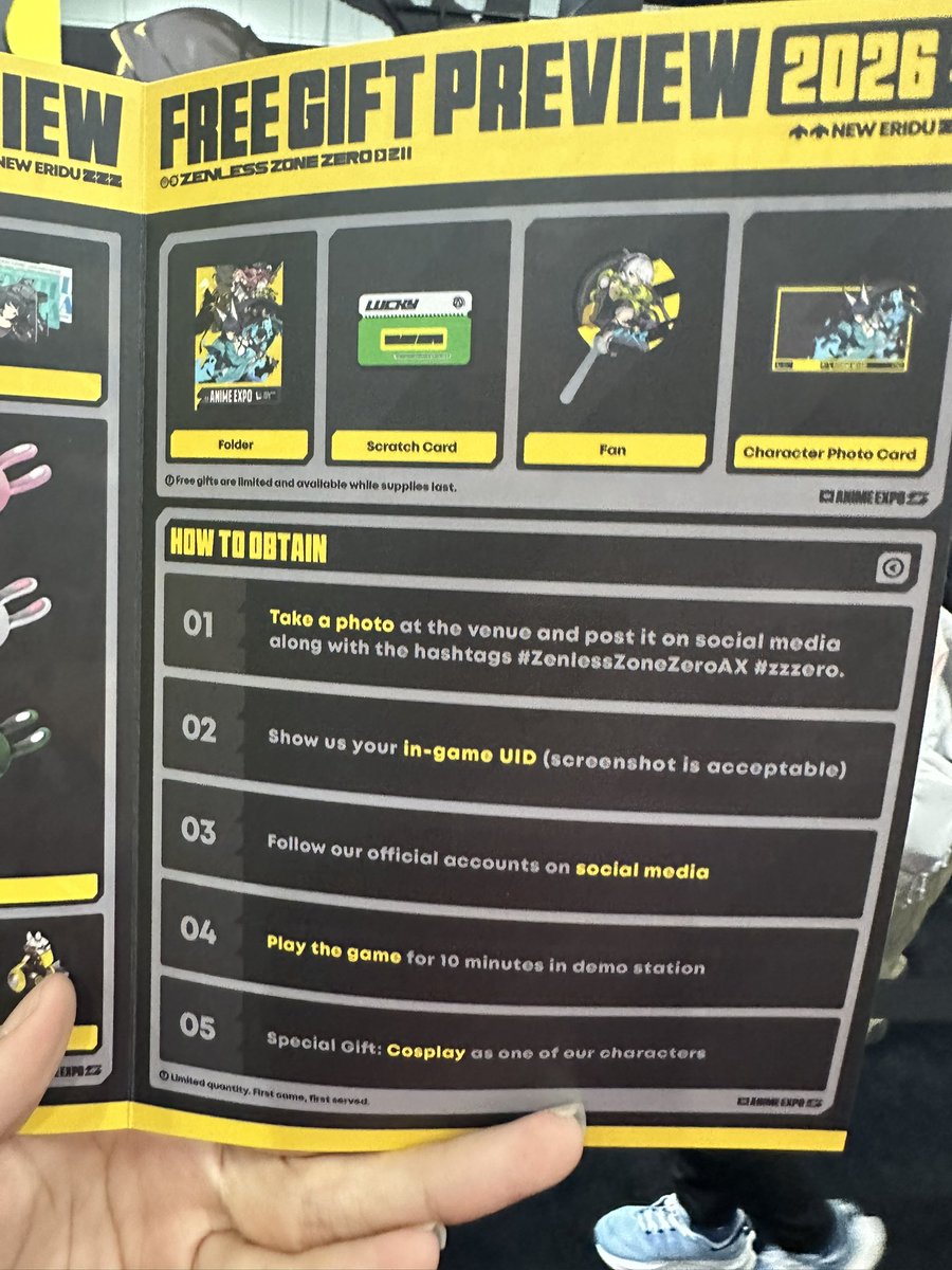 DigitalLA's tweet photo. Zenless Zone Zero booth gives freebies at @AnimeExpo for doing simple tasks @ZZZ_EN
#ZenlessZoneZeroAX #zzzero. https://t.co/hnQjxae1I2