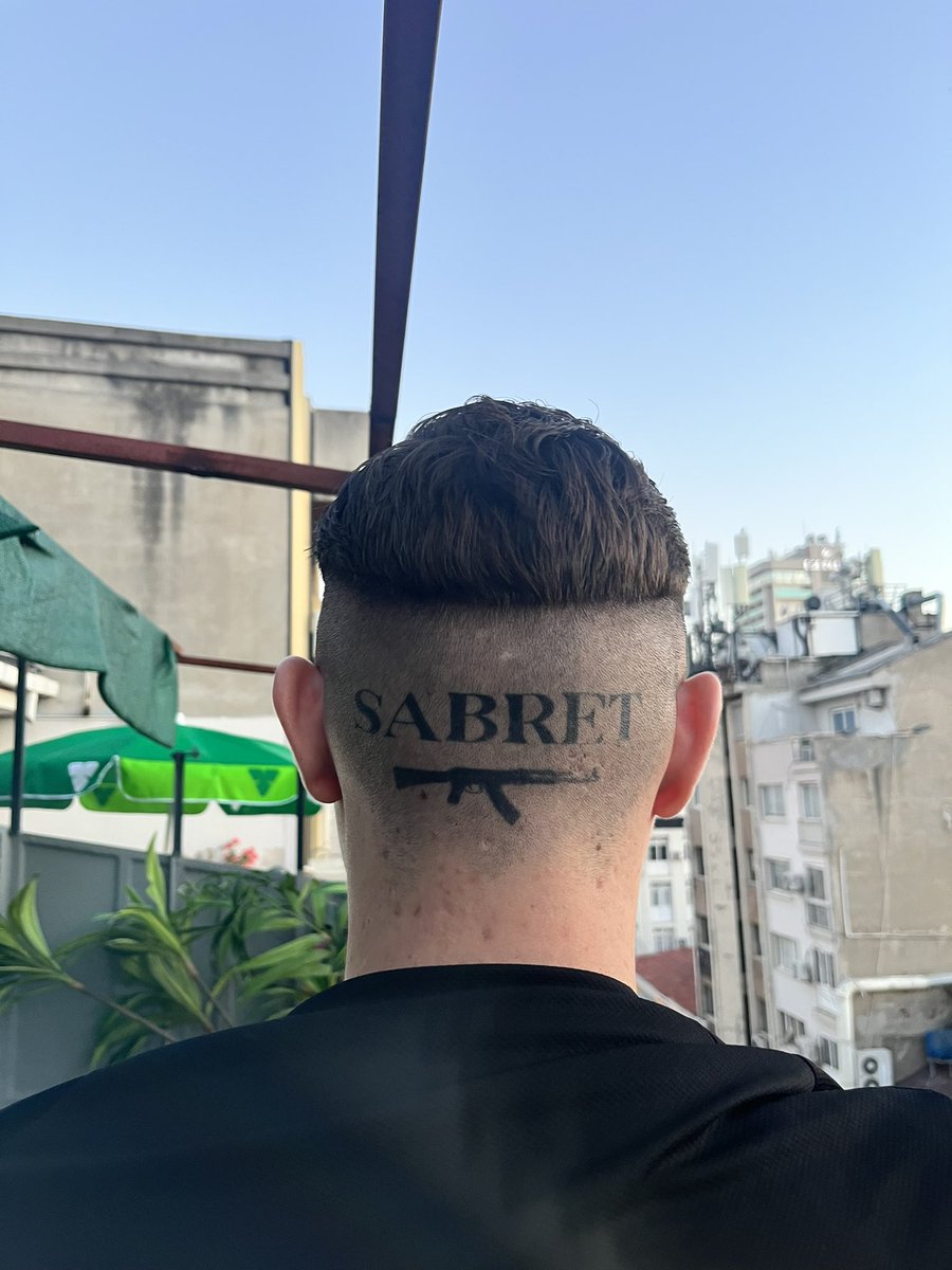 catsuwa's tweet photo. real ghetto brada https://t.co/XuyZd51fE8