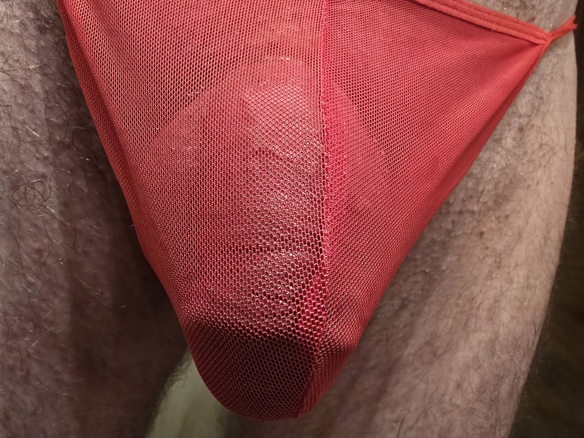 gayunder's tweet photo. @myunderweargasm And after shower ... #MensUnderwear #Underwear #Bulge #UOTD #UnderwearBrand #thong #swimthong https://t.co/lCvpJSgq7A