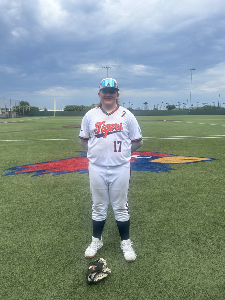 FiveToolTexas's tweet photo. F: @DTigerBaseball 15U Walsh 13, NTX Elite 2030 9
PoG: @BillySei2029 2-2, 2B, 2 RBI, R, BB https://t.co/yrciHkCOH1