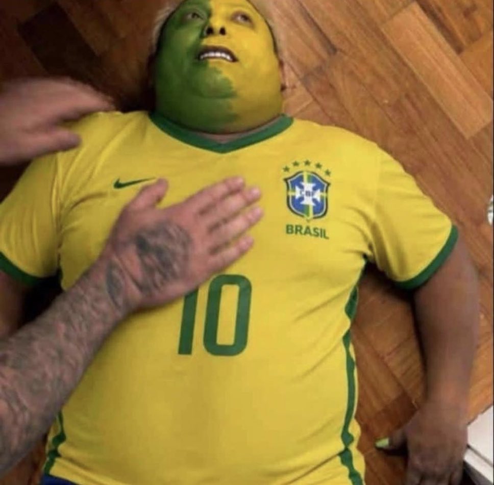 bwnita's tweet photo. eu não vou aguentar uma prorrogação eu preciso de um gol do brasil antes pelo amor de deus https://t.co/TrWKgqpJJH