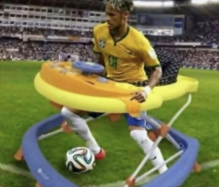 nacaomarvell's tweet photo. NEYMAR ENTROU EM CAMPO E VAI DESTRUIR https://t.co/pY6TvIbLbW