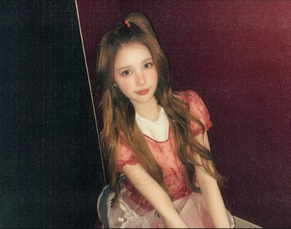 에이나 tweet media