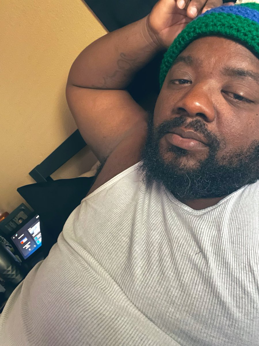 Brycenthegreat's tweet photo. Anime and belly rubs https://t.co/3afxu8VNDI