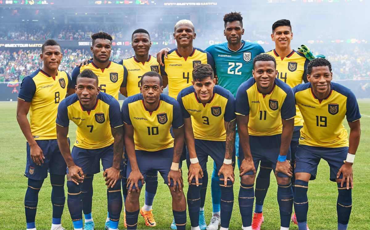 Alexis tweet media
