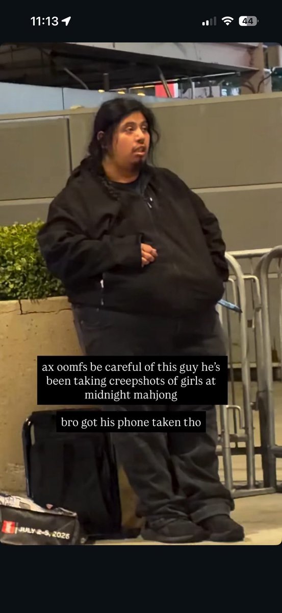 AceTheAdler's tweet photo. Someone got a photo of the creep. His phone’s in custody of LAPD for investigation. I know Anime Expo is almost over, but please be careful and let security know if you see him. Same goes for any future cons. https://t.co/cA00Qdfr1l