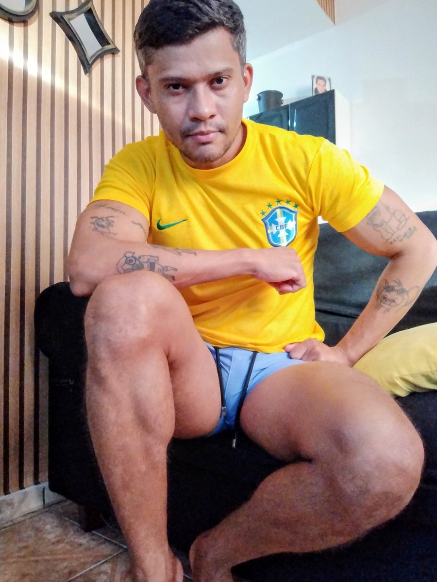 aureliosilva91's tweet photo. #gays #goiania https://t.co/6ratVZUQJ4