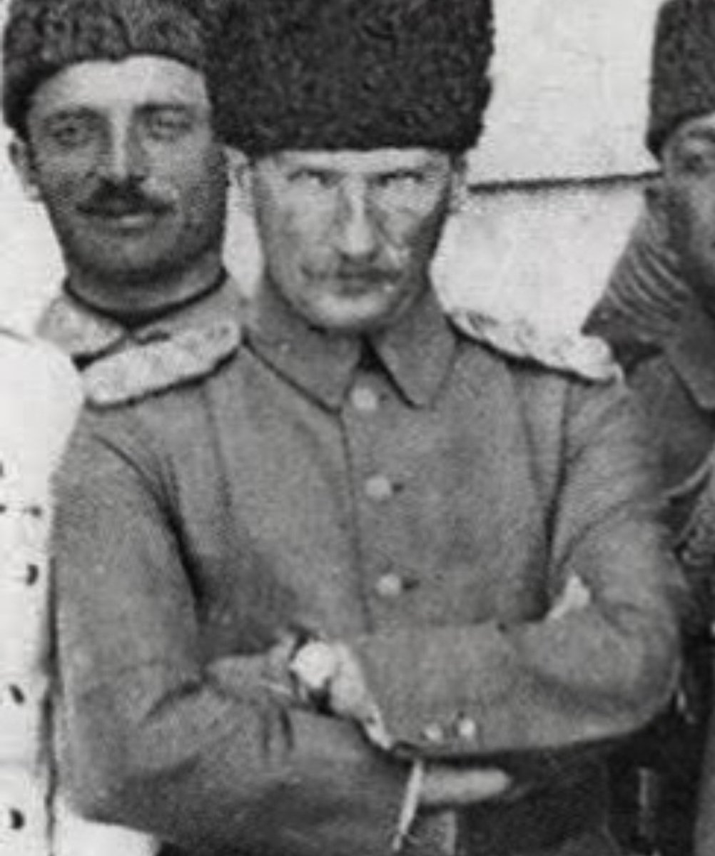 onur_1283's tweet photo. "Biz, Ulusal Kurtuluş Savaşı'na ve bu savaşın yüce komutanı Gazi Mustafa Kemal Atatürk'e inançla bağlıyız. İlerici düşüncemizin odağına, Kemalist düşüncenin kutsal bağımsızlık harcını koyarız."

Uğur Mumcu https://t.co/58PErQR0wb