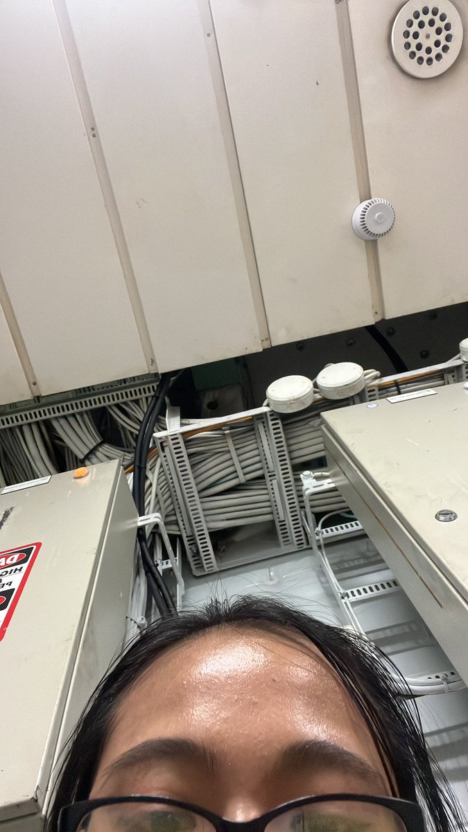 vouxuu__'s tweet photo. Muka muka capekkk kerjaaa https://t.co/WrFn1SeOWy