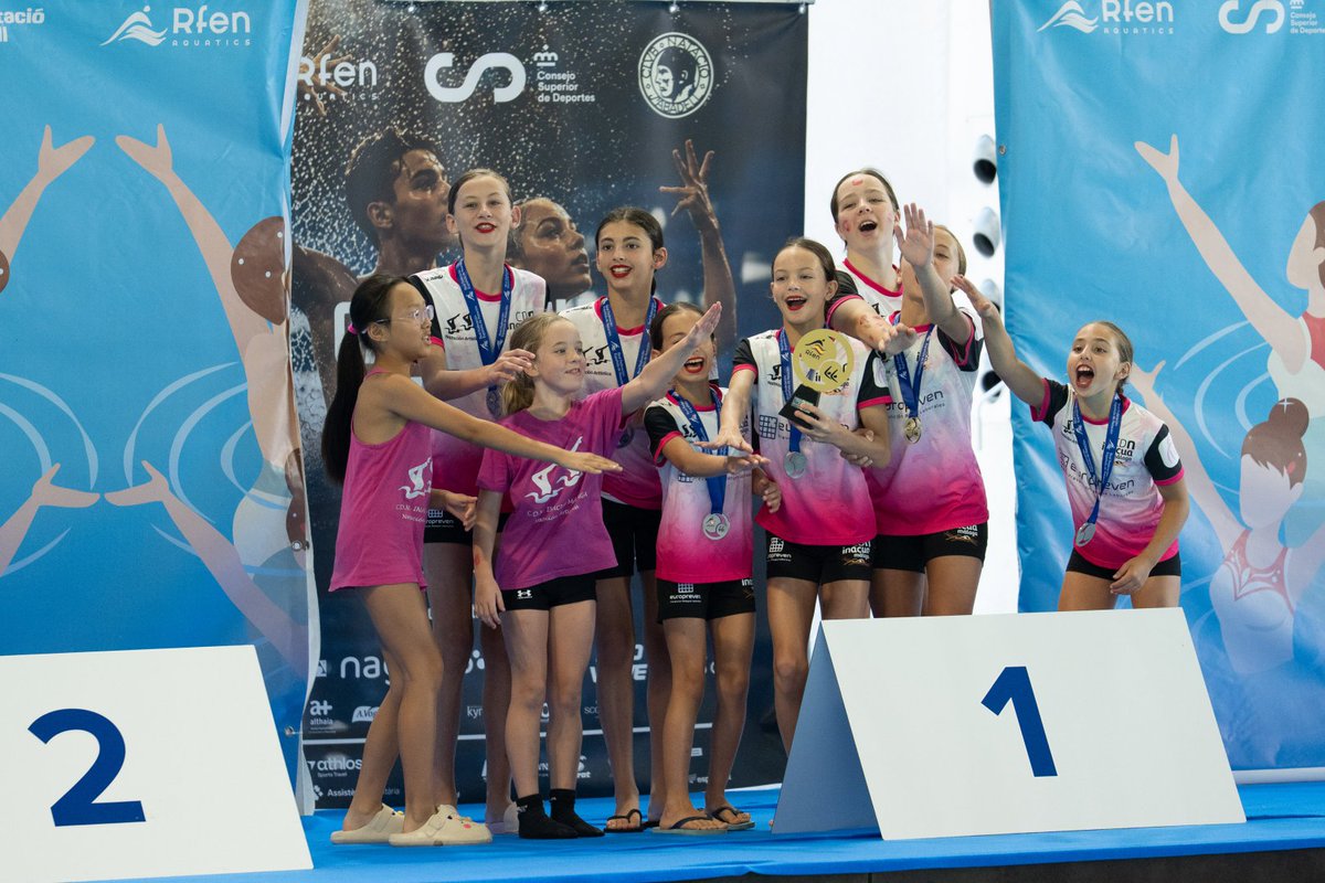 RFEN_Oficial's tweet photo. 🏆💦 Gran ambiente en Can Llong durante el Campeonato de España Alevín Promoción e Infantil 2ª División de Verano.

El CDN Inacua Málaga se proclamó campeón de España alevín por clubes, seguido por la AD Santa Cruz y el CN Manresa. ¡Enhorabuena! 👏 https://t.co/Qfazp61Not