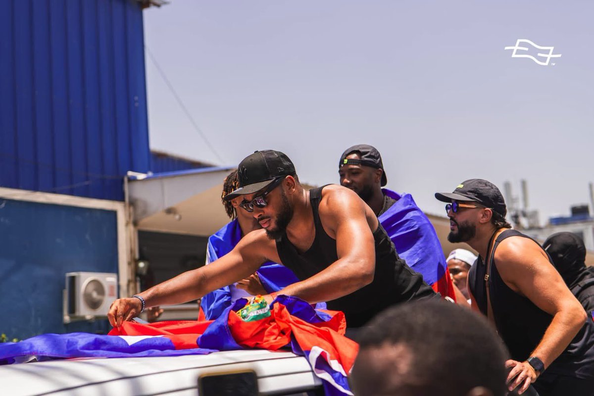 Kanta_Nia's tweet photo. Moun okap toujou bay bèl akèy 👏🏽🔥🇭🇹 https://t.co/RvUYllvOAO