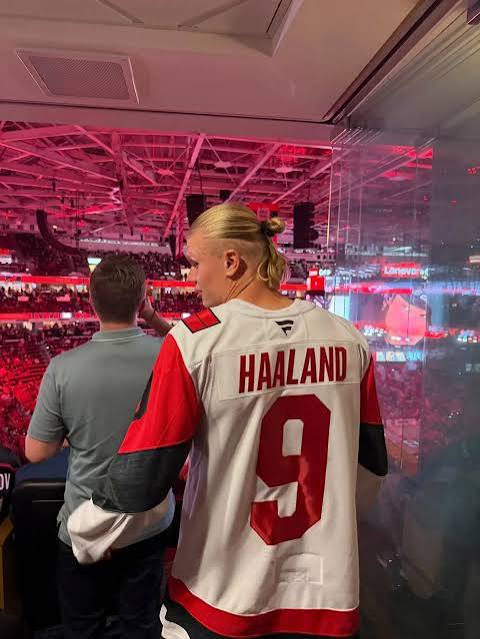 CanesStats's tweet photo. Huge Caniac 🇳🇴🇳🇴 https://t.co/TPRbAw61Hq
