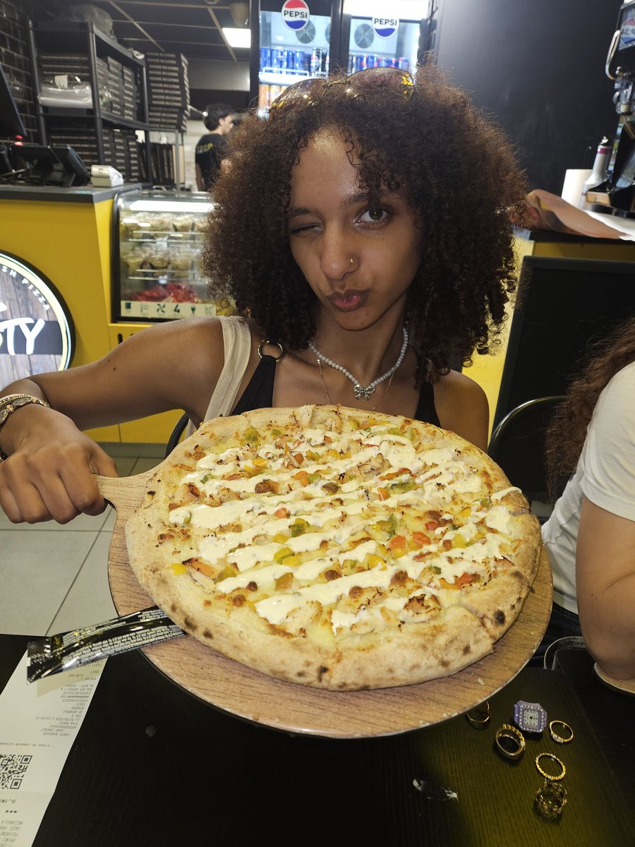 0lefthechat's tweet photo. Dump juin (-_-)/~~~ https://t.co/Uz3n03fNIy
