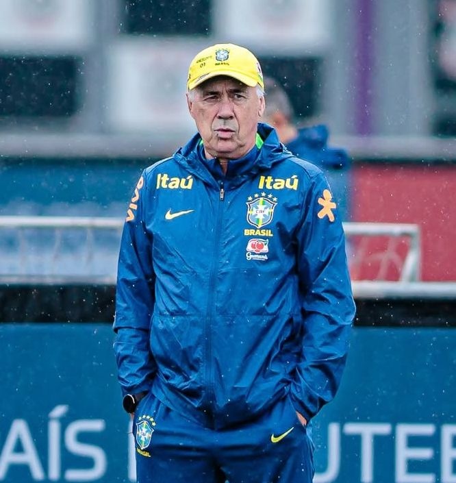 meiamaluco88's tweet photo. Carlo Ancelotti queria um time acovardado e medroso em campo e conseguiu. Conseguiu transformar o único pentacampeão mundial em ovelhas com medo. 

Colocou o time em campo pra jogar com medo da NORUEGA. 

COVARDE DEMAIS! #BRAxNOR https://t.co/tWWPlh0U75