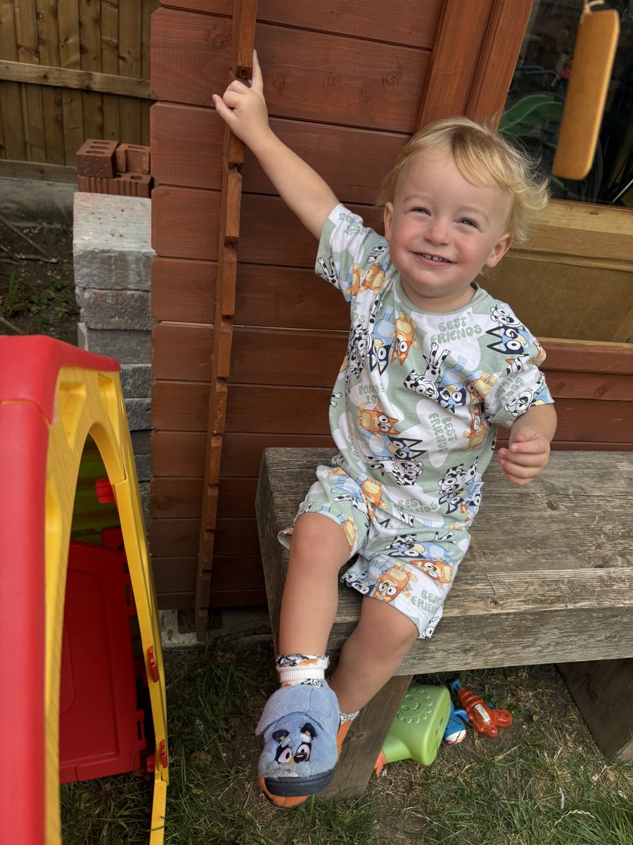 Stormallen17's tweet photo. Sonny ☀️🩵 https://t.co/aD0tWLYrZa