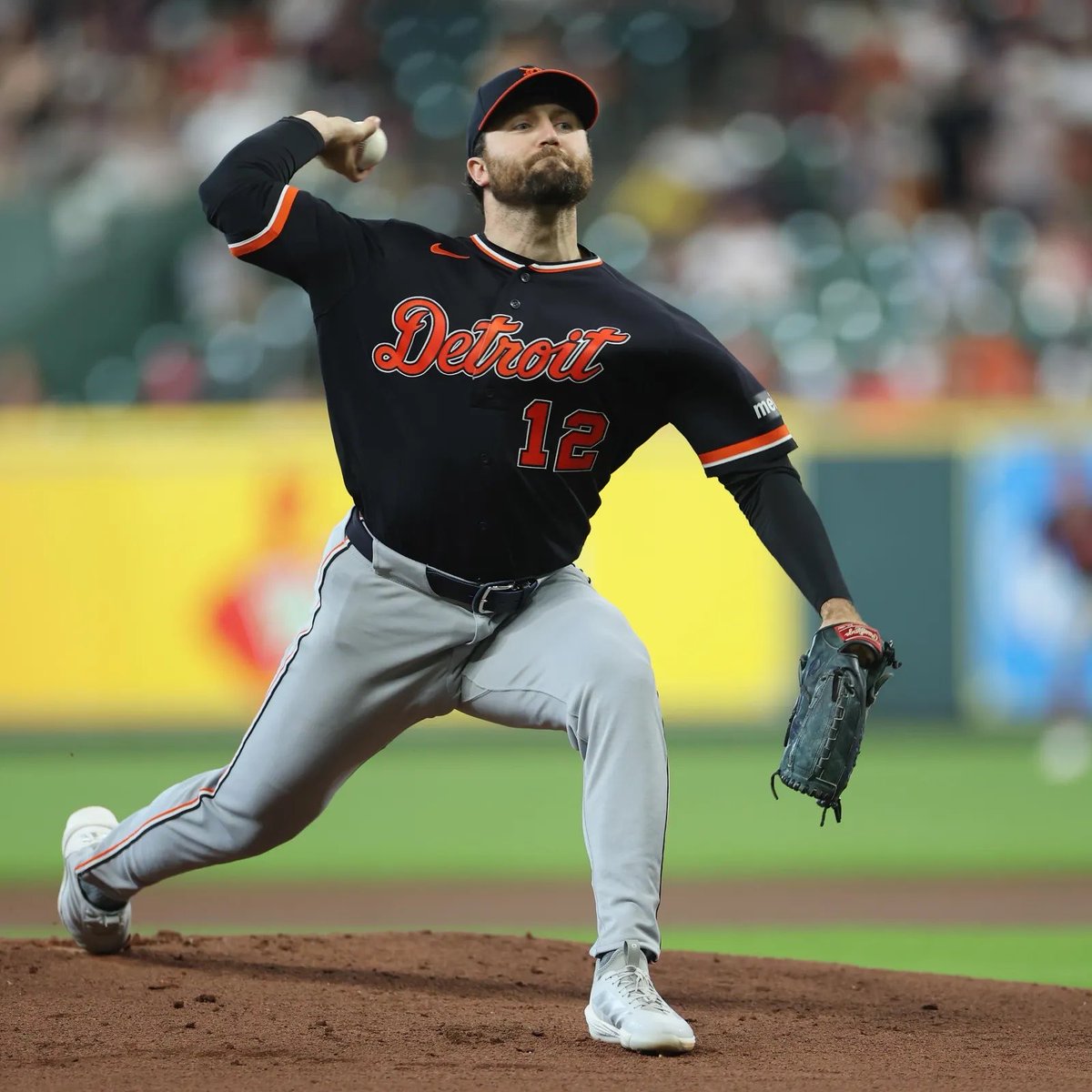 the_det_times's tweet photo. Casey Mize vs. the Rangers:

6.2 IP, 5 H, 2 ER, 2 BB, 4 K https://t.co/kphMZ0T0ec