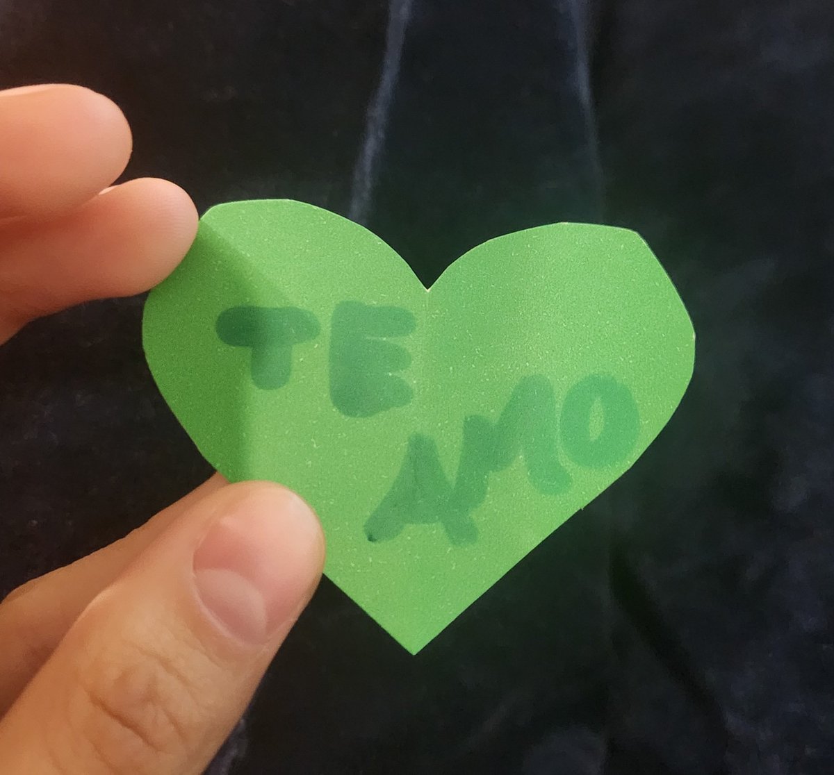 guisssoo's tweet photo. Me dejó esto en la etiqueta de puchos y recién ahora lo veo... https://t.co/GCrVMgJVNL