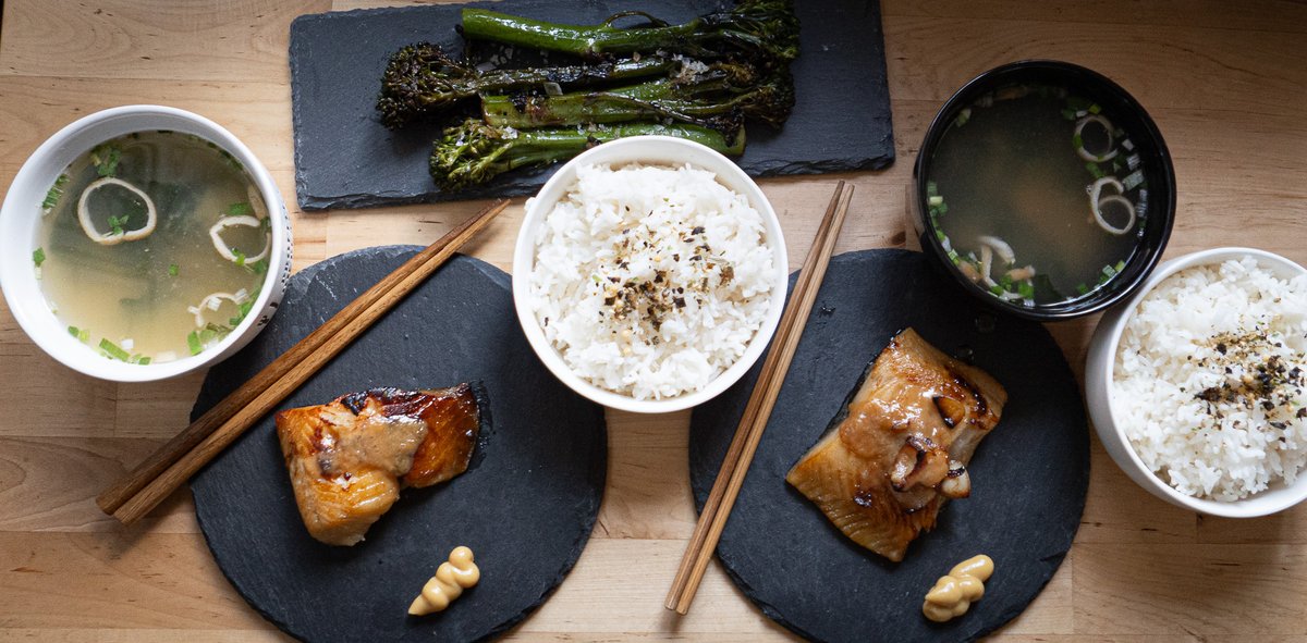 NormalMode's tweet photo. When I host A Certain Someone, she always expects my miso-marinated cod the first night, and I'm happy to oblige. https://t.co/W69YqVDAf9