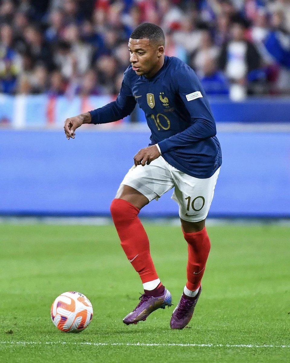 Tobs_fc's tweet photo. Put Haaland in that France team and you will realize Mbappe is not special after all. 

This guy is a goal machine. 😭❤️ https://t.co/YkOEgjhesY
