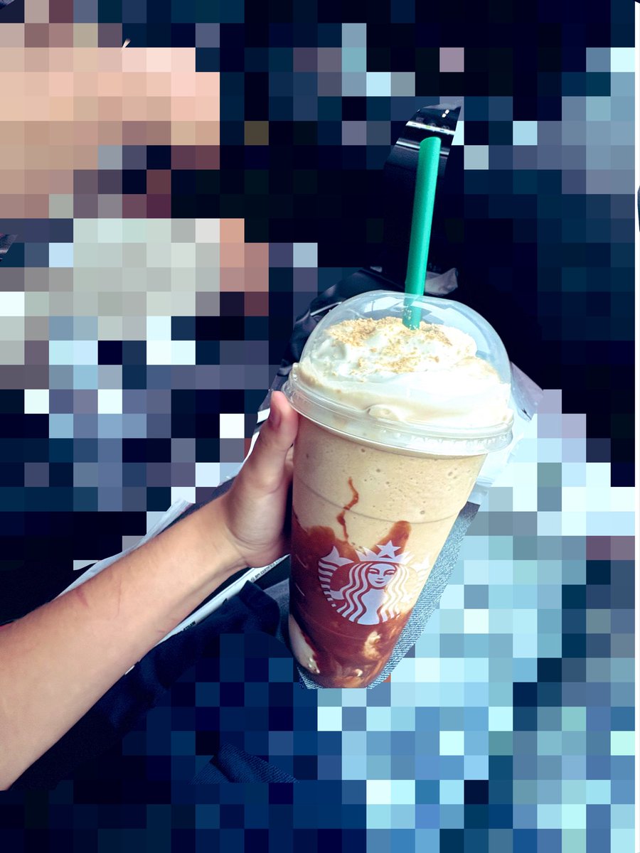 bingebitchblegh's tweet photo. 600c but SUPER-DUPER filling so I say it’s worth it ^^ and I still have 400c left 4 today ! https://t.co/wLAc9rJYVI