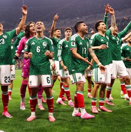 theMadridZone's tweet photo. 🚨 UP NEXT: England vs Mexico 🔥 https://t.co/yLP9kQLN1h