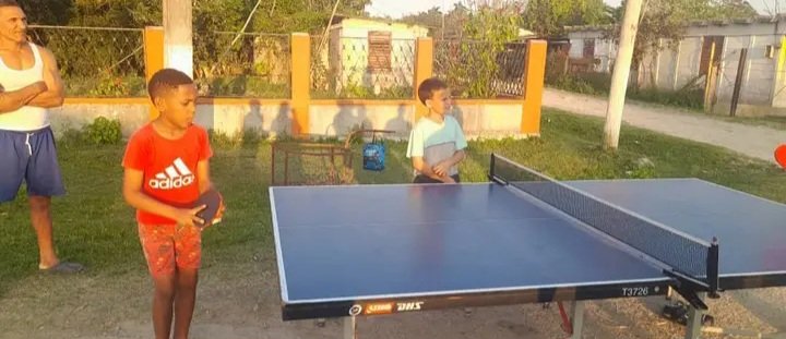 JosGuer36495320's tweet photo. #Mayabeque 
Variadas actividades con la participación de niños, adolescentes y jóvenes se desarrollan en las comunidades Mayabequense para  disfruta en familia de este #VeranoConMiGente.
#MiMoncadaEsLaPatria
@DiazCanelB @MeyvisEstevezE @UJCdeCuba https://t.co/fsau5btdFv