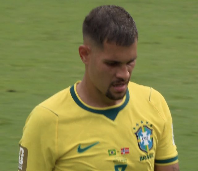 CHIZZY_BB's tweet photo. This 2 Kicked Brazil 🇧🇷 out of World Cup, give them a Name 🎤 https://t.co/Ci8bjhz3Ht