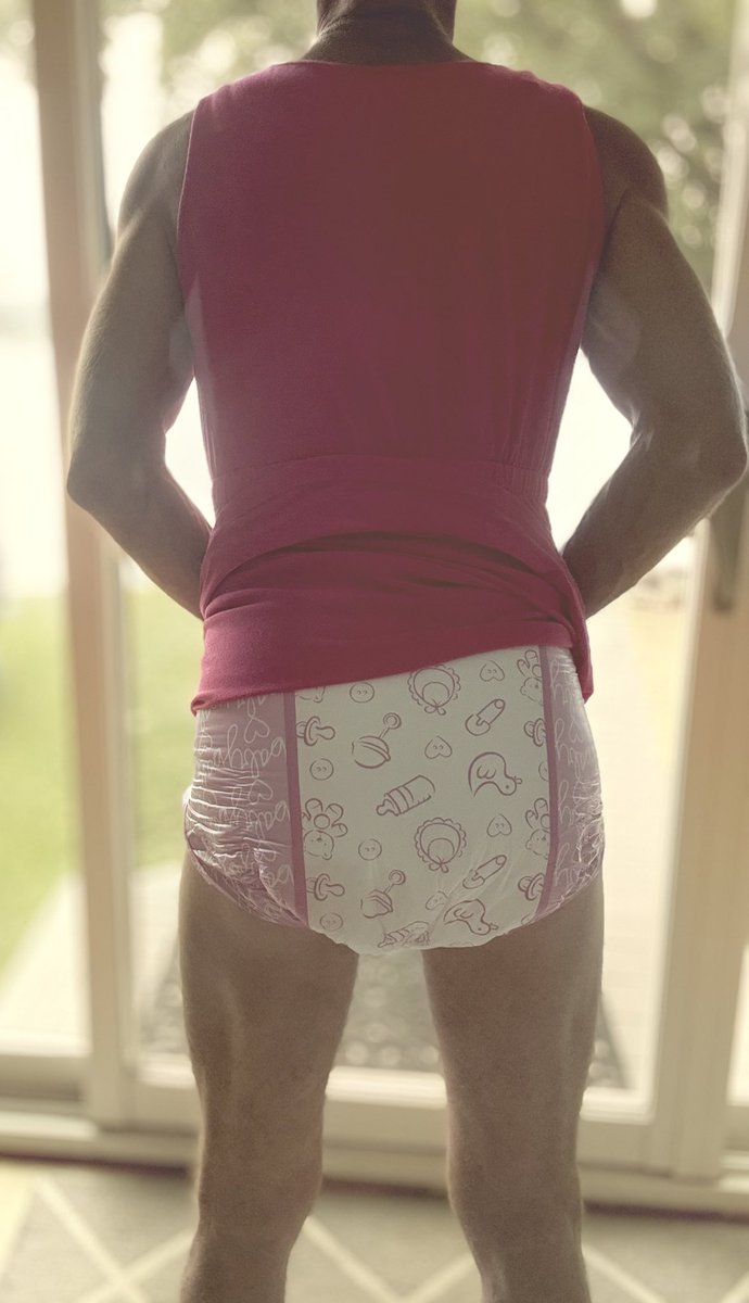 Midiaper12121's tweet photo. Hoping my sundress will chase the rain away and bring out the sun ☀️ 
#crossdress #abdl https://t.co/DSNw8dmxOK