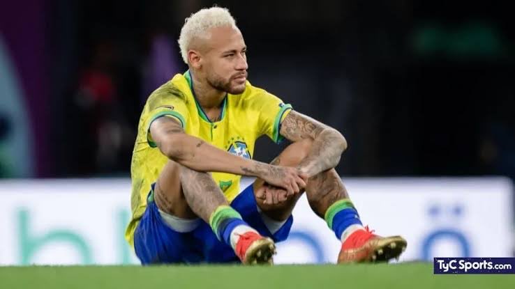 goleadadazoeira's tweet photo. Neymar vai terminar a carreira sem uma Copa do Mundo. https://t.co/Lw7Id996YE
