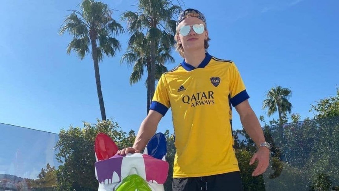 EditsBoke's tweet photo. Boca ganándole a Brasil. 
Como lo dicta la historia. https://t.co/7X3X66SAp8