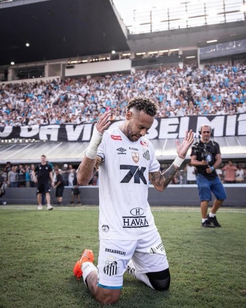 bbosports's tweet photo. Belki de Neymar’ı son kez Brezilya formasıyla izledik… https://t.co/KSoXaUXQ9V