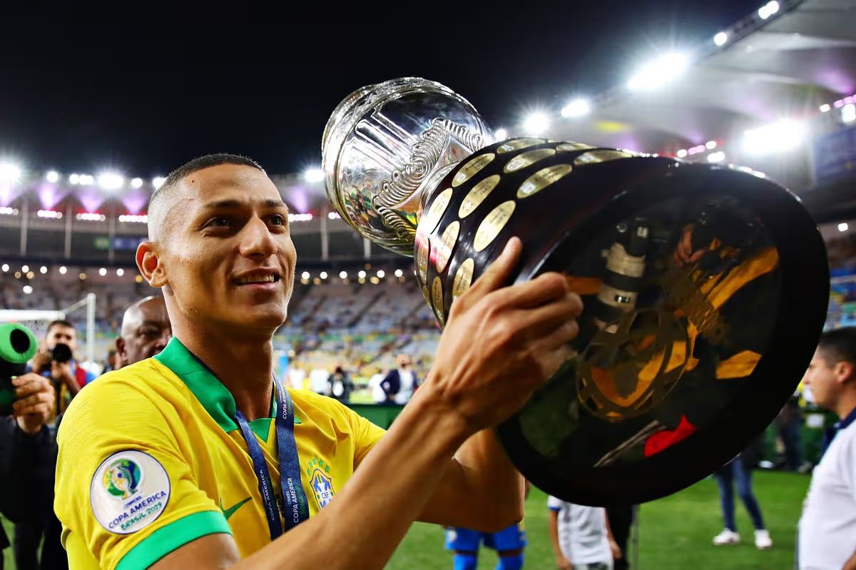 Kuzon_7's tweet photo. .@CBF_Futebol No Richarlison No Party #offyapop https://t.co/5UWcOud7sJ
