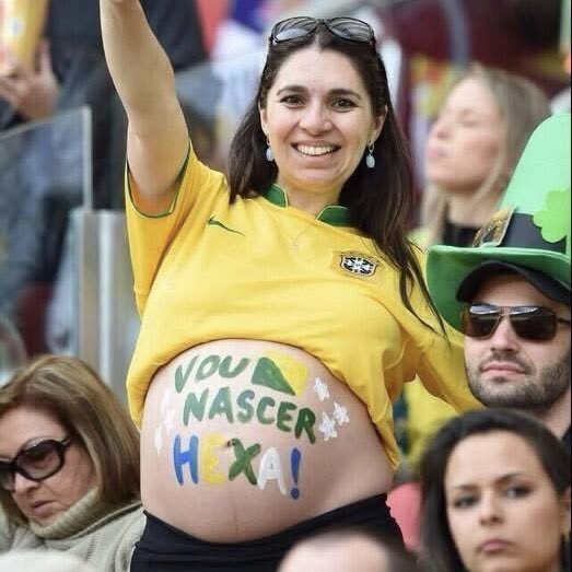 xabrieIa's tweet photo. lá vai ela pra mais 4 anos de gestação https://t.co/cJzUQJadxI