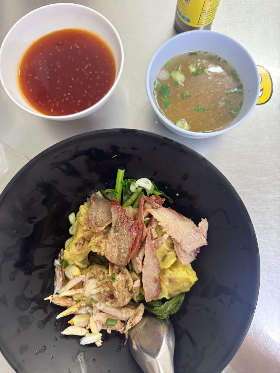 Arleememory's tweet photo. 📱𝘼𝙍𝙇𝙀𝙀'𝙎 𝙐𝙋𝘿𝘼𝙏𝙀 : [ iAM48 ] 

- quick life update ; - ;
ไอเลิ้ปเวทเทรนนิ่งครับ 
เกี๊ยวปูอร่อยครับ ไม่ได้เกี๊ยวๆน้ำหมูแดงไรงี้กินนานม้ากก
แซลมอนและเห็ดผัด แกล้งๆเฮ้ลตี้ครับ
ก่อนไปกินเค้กชาไทยหมดทั้งกล่องครับ

🍋 https://t.co/6R6BWJ2X9c

#ArleeBNK48 #BNK48 https://t.co/dB76yDs3HS