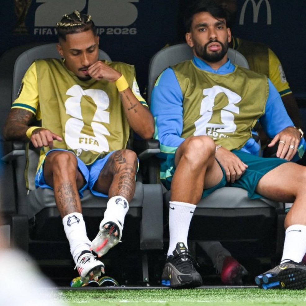 VisionBlaugrana's tweet photo. 🚨 OFFICIEL | Le Brésil de Raphinha est éliminé de la Coupe du Monde! 🇧🇷❌ https://t.co/lFp8Zl4slA